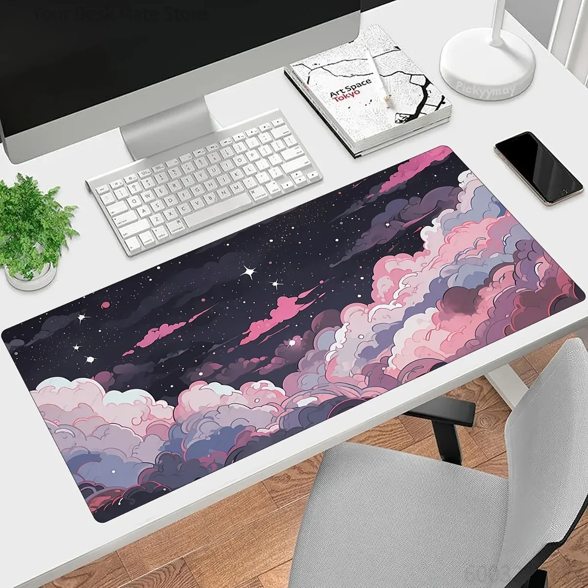 Милый розово-фиолетовый аниме- – обзор и цена Desk Setup Pc And Laptop